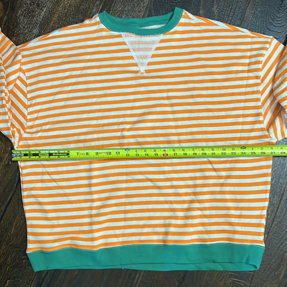 We The Free Classic Striped Oversized Crewneck - Picture 16 of 16